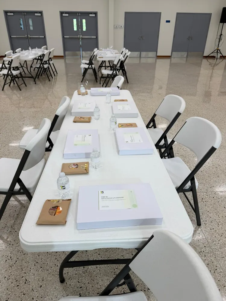 Taller de formación y crecimiento en servicio para personal administrativo Head Start (5/8)